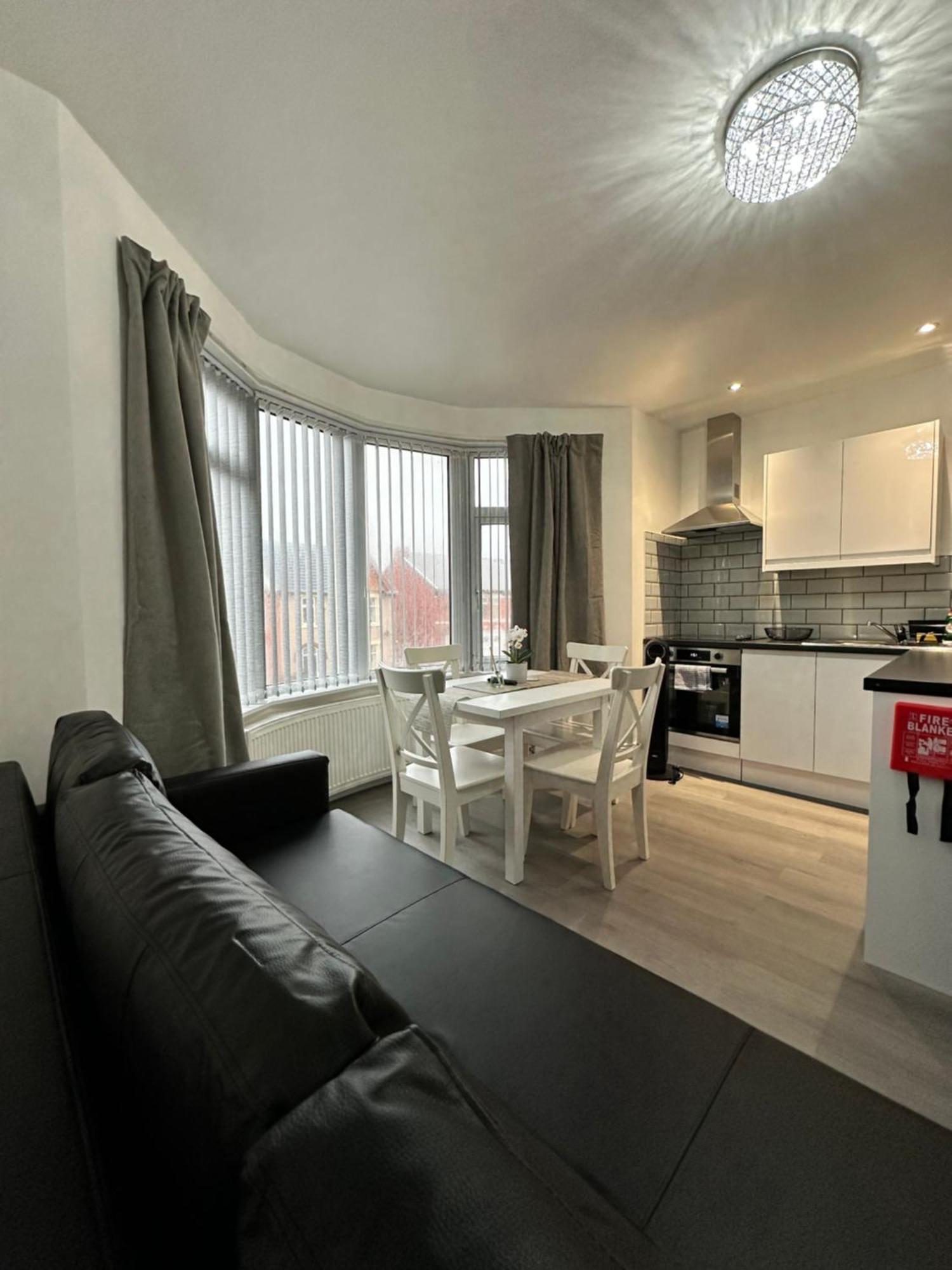 Granada Apartments Holmfield Rd Blackpool Extérieur photo